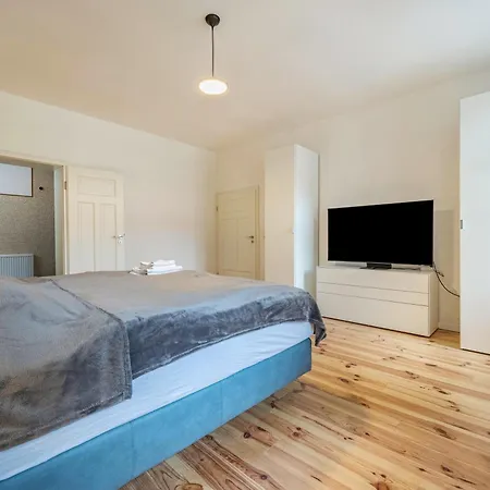 Appartement Mit Wintergarten *