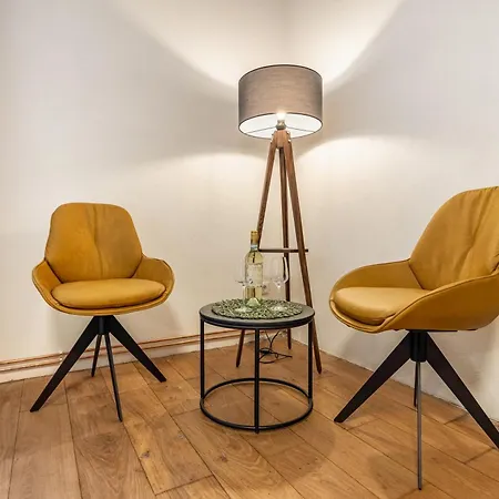 Appartement Mit Wintergarten *