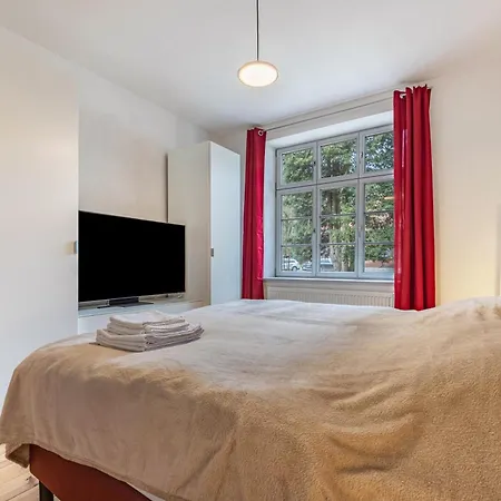 Mit Wintergarten * Dedelstorf